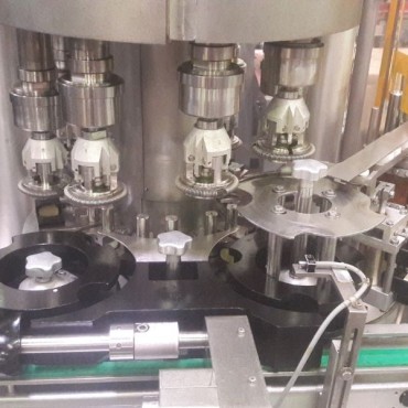 TAMPADORA ROSQUEADORA AUTOMÁTICA - BAUSCH STROBEL em Sorocaba