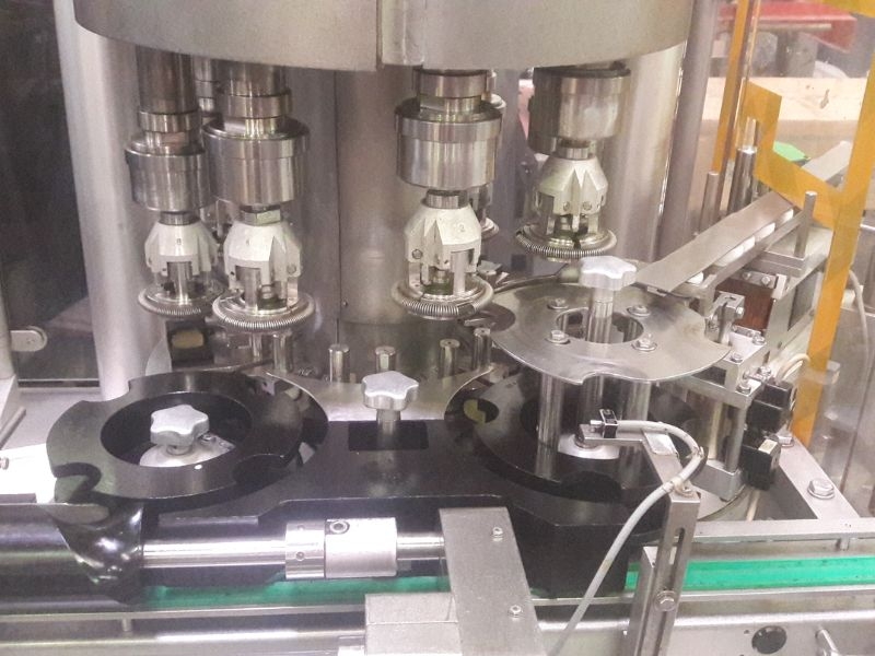 TAMPADORA ROSQUEADORA AUTOMÁTICA - BAUSCH STROBEL em Sorocaba